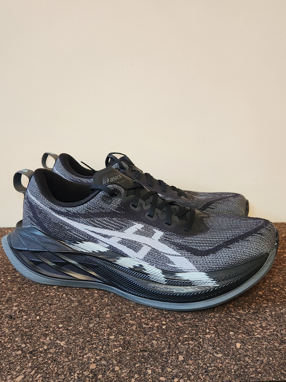 Asics Superblast 2 Running Shoes Mens Size 11